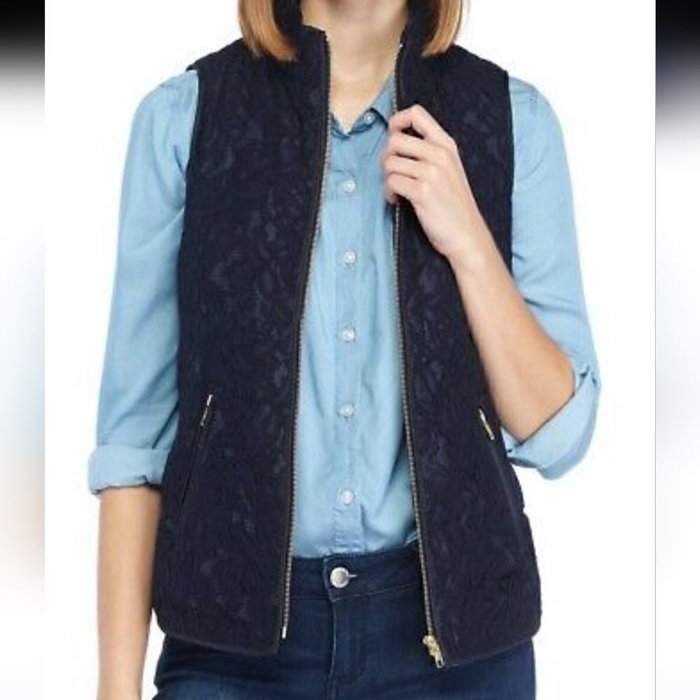 Crown & Ivy Novel Navy Blue Zip Front Lace Puffer Vest Sz Small Petite